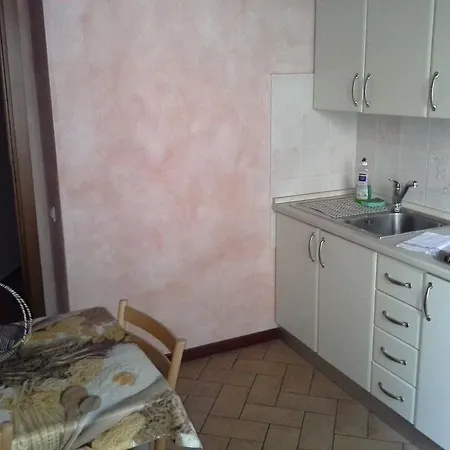 田野假日公寓酒店